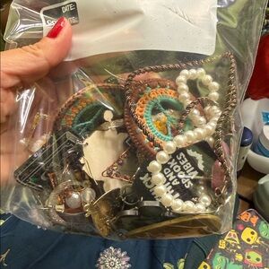Assorted jewelry